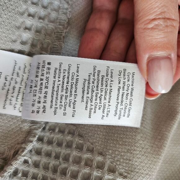 Elegant Gray Women's Robe - Picture 7 of 10